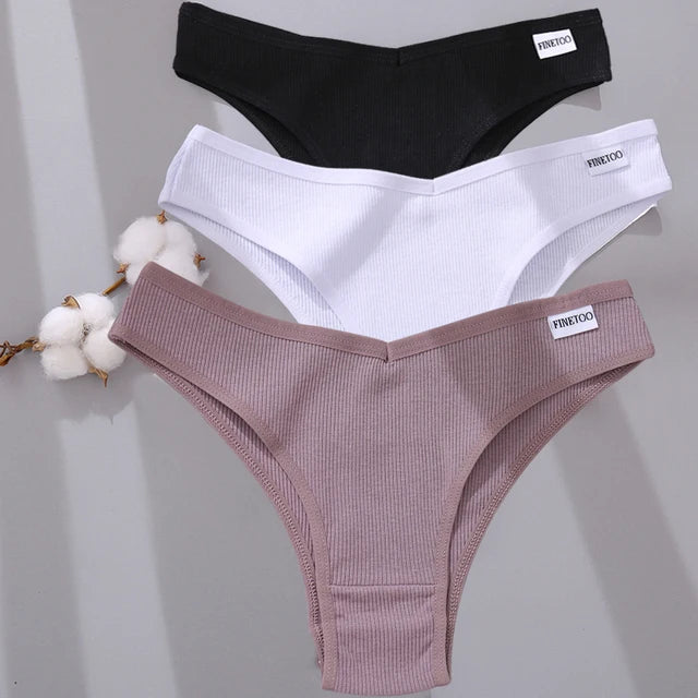 Bielizna z delikatnej tkaniny — Rosa