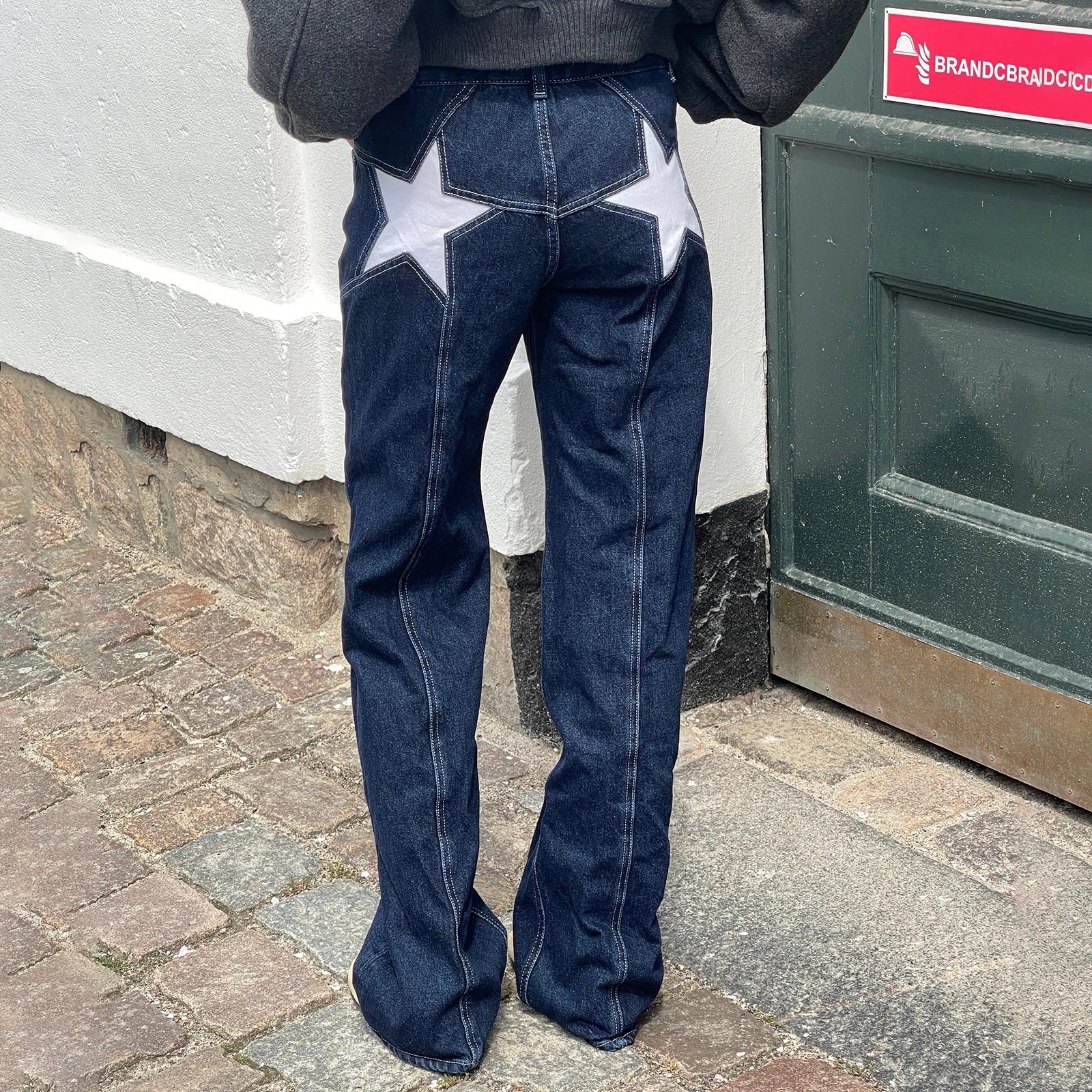 Spodnie oversize retro — Alma