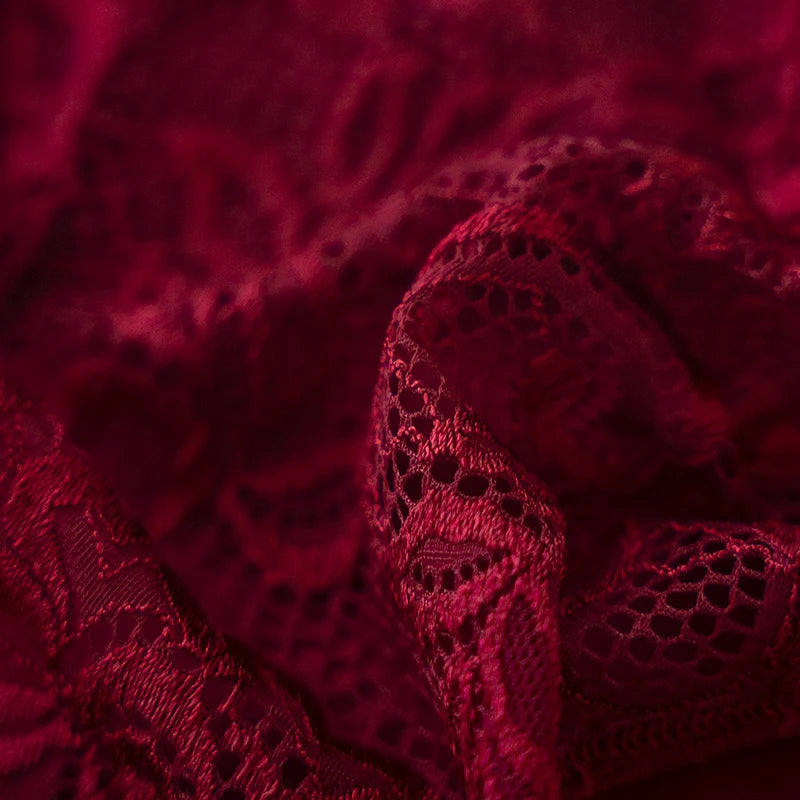 Komplet w kwiaty z koronką — Rosa