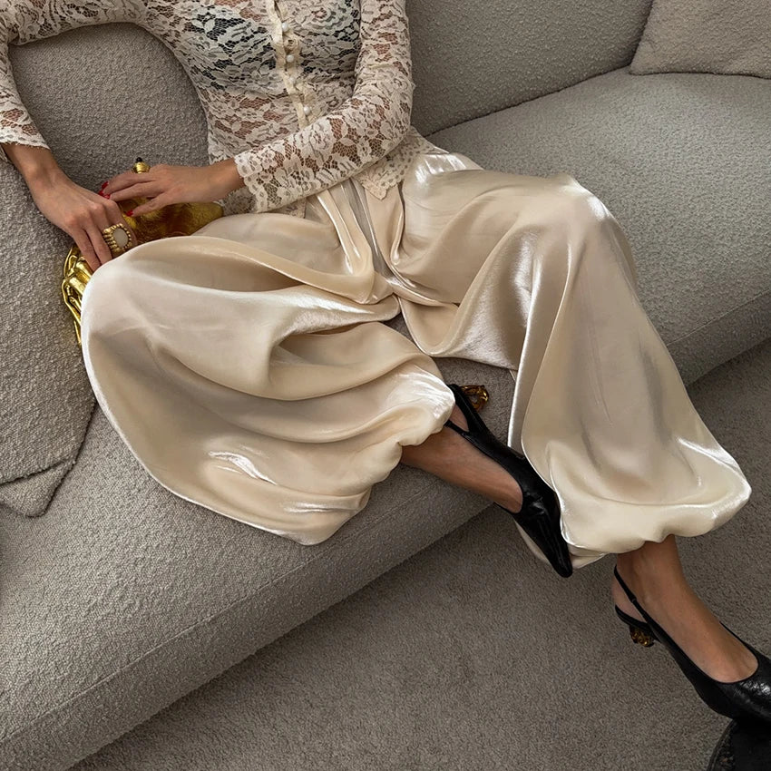 Spodnie plisowana oversize — Sara