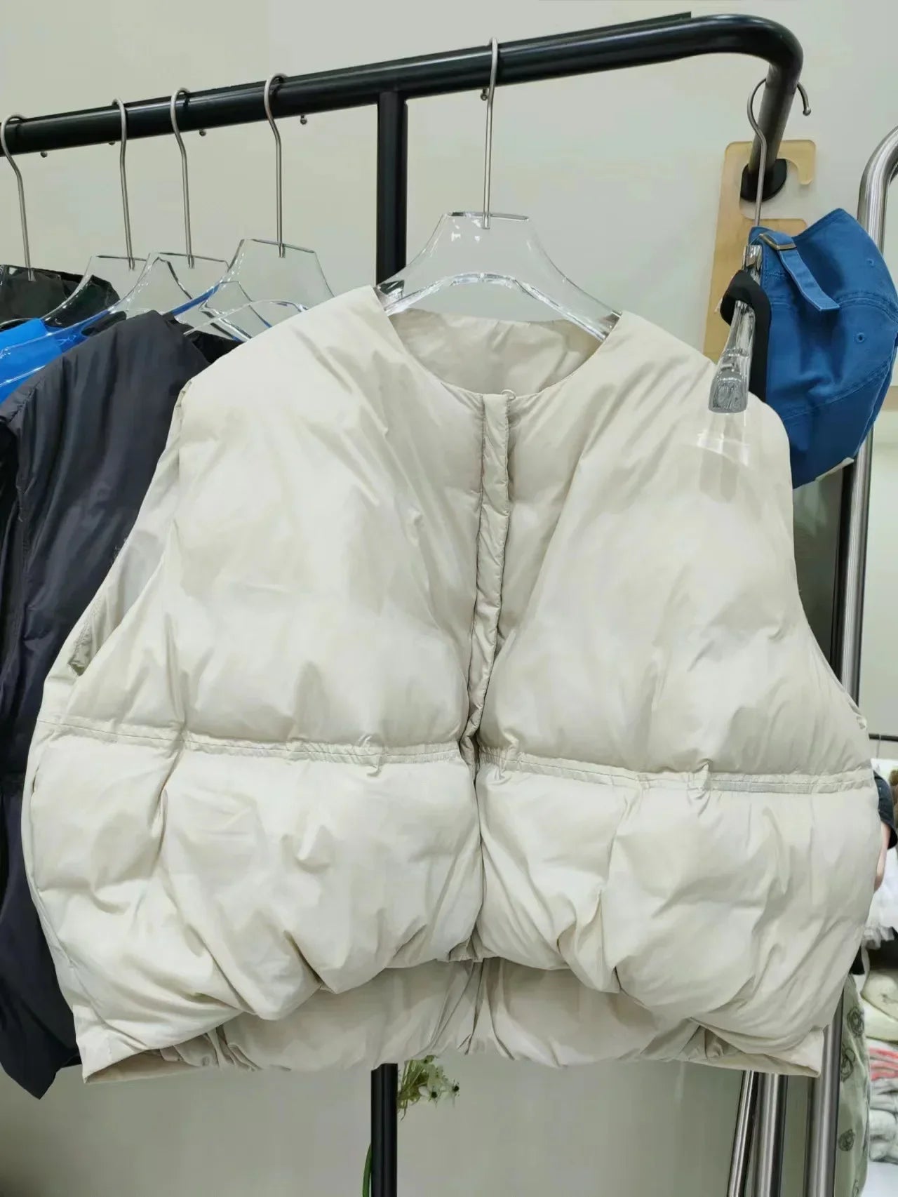 Kurtka oversize bez rękawów — Alma