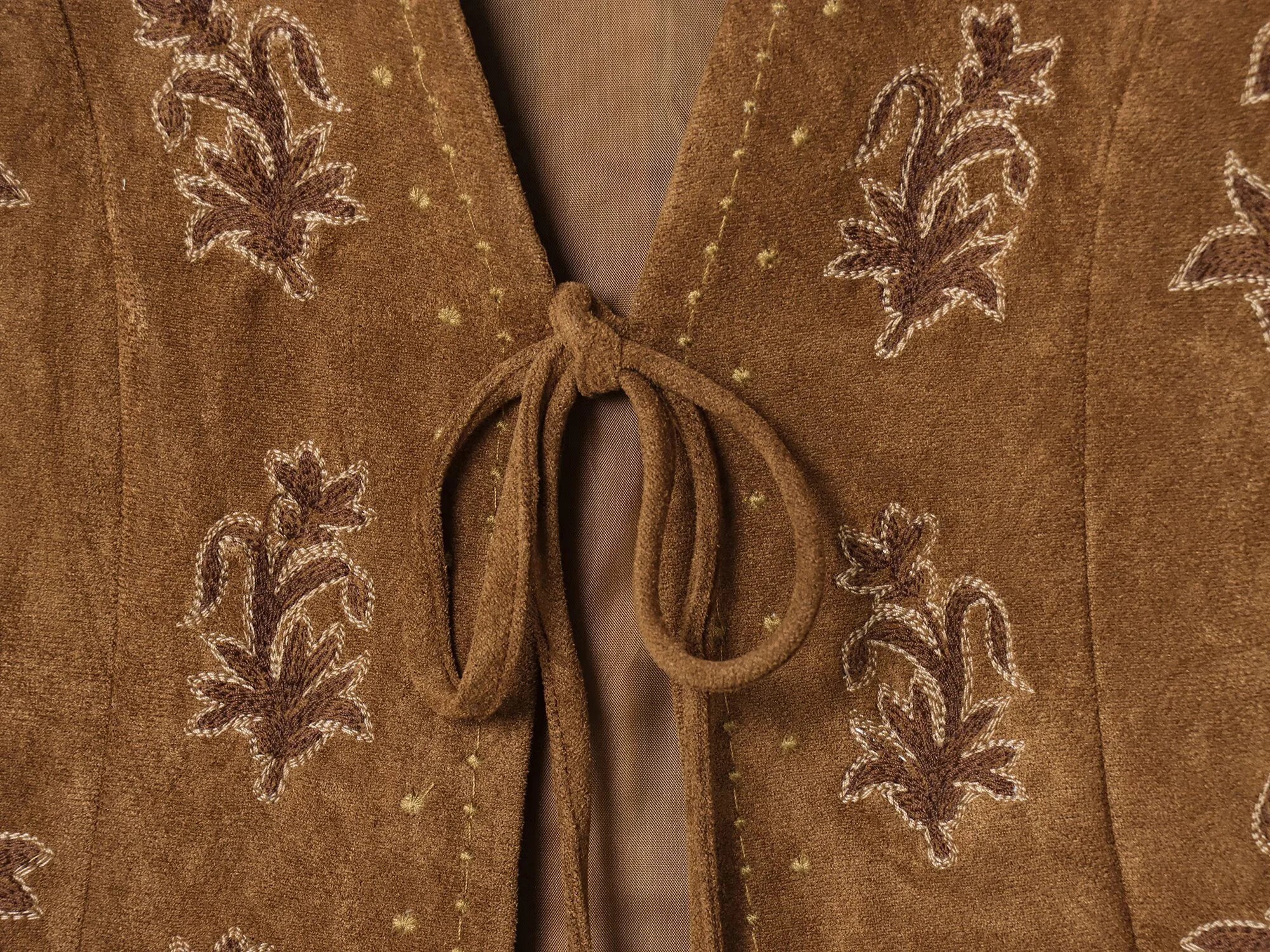 Kamizelka pikowana — Sara