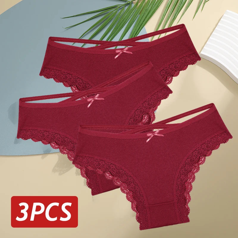 Komplet z koronką — Sara