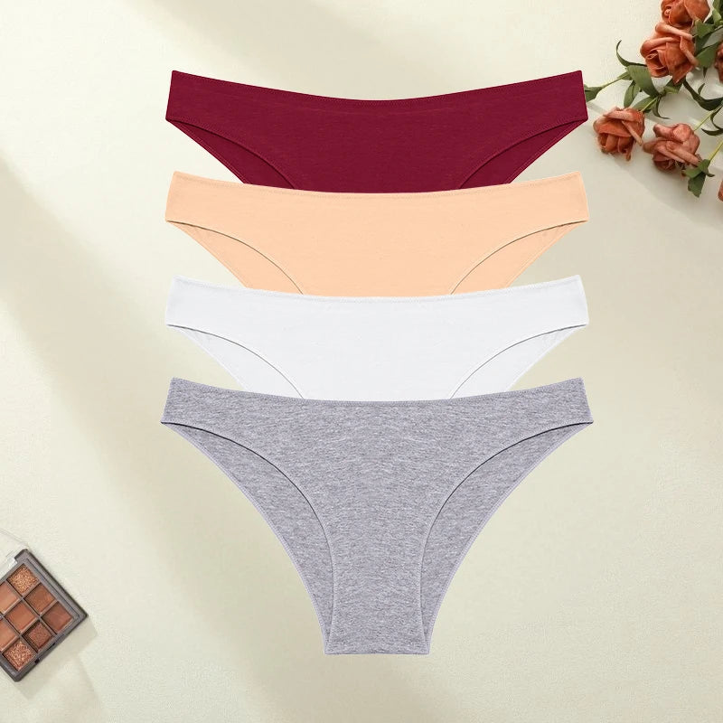 Komplet z haftem — Rosa